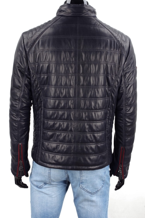 Plecy granatowej kurtki pikowanej męskiej, ze skóry naturalnej owczej CM LUIK071A