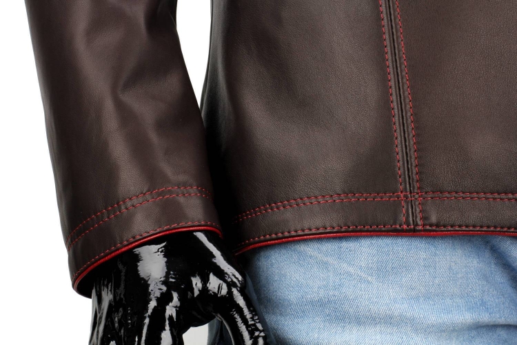 AMDU122B - Skórzana brązowa kurtka męska z kapturem PREMIUM szyta kontrastową czerwoną nicią DORJAN