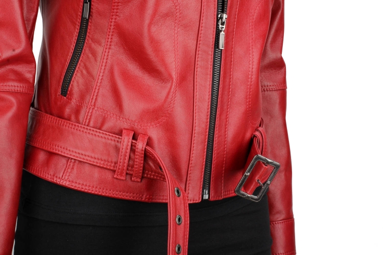 SAR467 - czerwona damska kurtka skórzana z paskiem na klamrę DORJAN 9.JPG