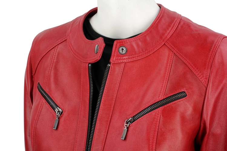 SAR467 - czerwona damska kurtka skórzana z paskiem na klamrę DORJAN 10.JPG