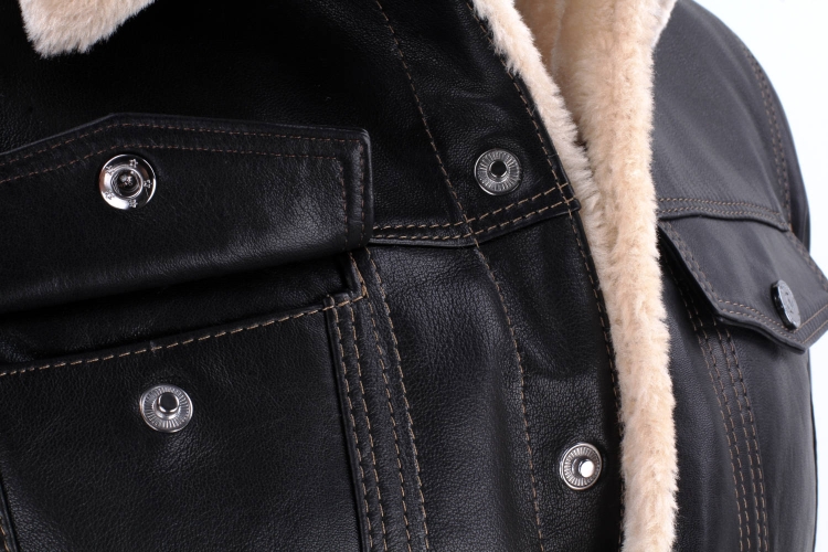KTMK951 - Czarna katana skórzana męska z kożuchem eko DORJAN 12.JPG