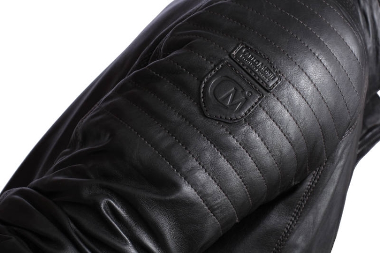 VIT450_3 - Czarna kurtka skórzana męska w casualowym stylu DORJAN 8.jpg