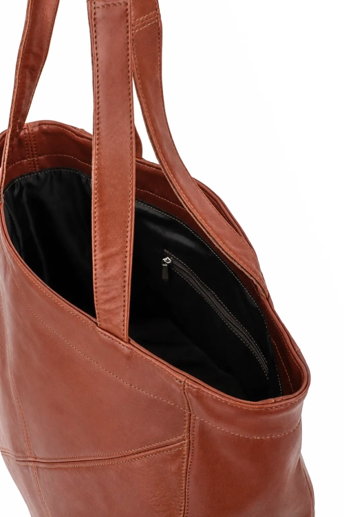 Torebka damska typu shopper z brązowej skóry owczej DORJAN 7.webp