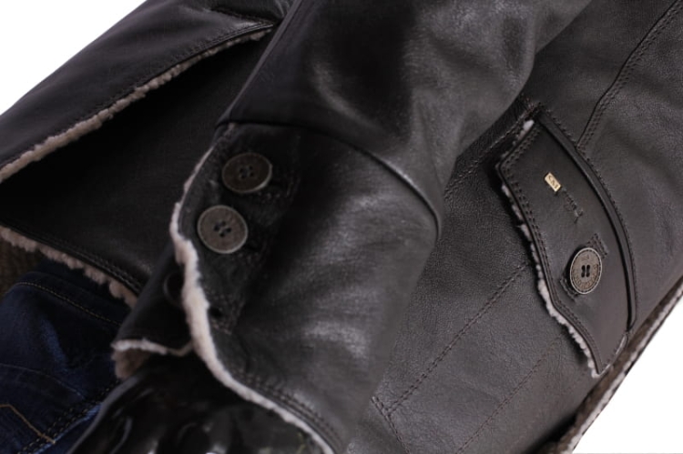 ELV950 - Ciepła Kurtka skórzana męska / mankiet rękawa zapinany na guziki CARLO MONTI