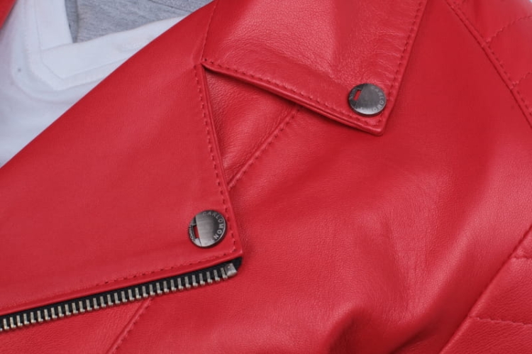 ATN462 - Czerwona Ramoneska Męska Skórzana / klasyczne klapy z dodatkowymi napami do przypięcia DORJAN