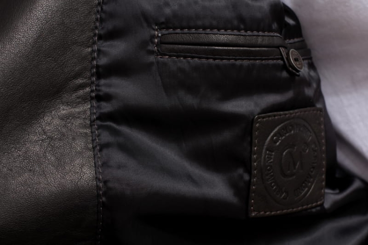 LEO950_3 - Ramoneska Skórzana Męska Vintage Carlo Monti z czarną podszewką od środka