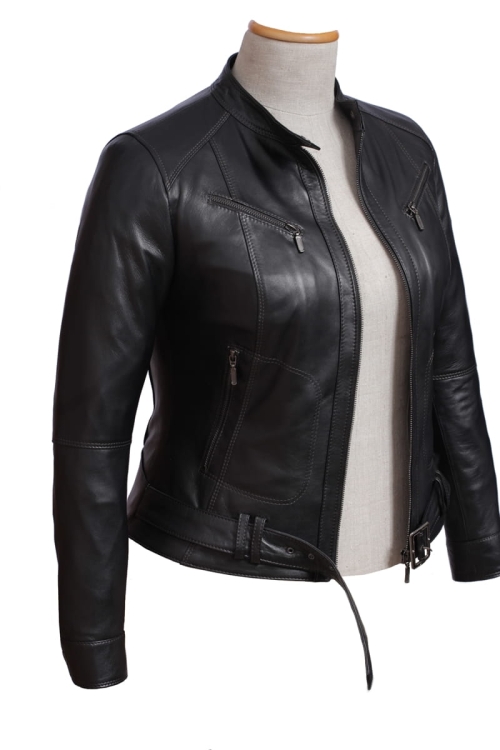 SAR450 - czarna damska kurtka skórzana z paskiem na klamrę z kieszeniami na zamek DORJAN